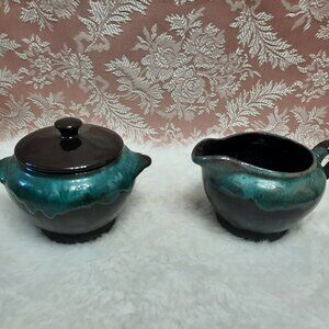 Vintage Royal Canadian Art pottery Creamer&Sugar Bowl Set Teal on Black